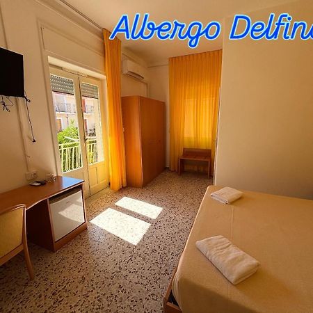 Delfino Hotell Marina di Camerota Eksteriør bilde
