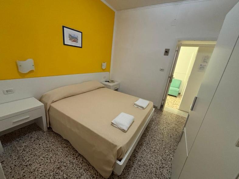 Delfino Hotell Marina di Camerota Eksteriør bilde